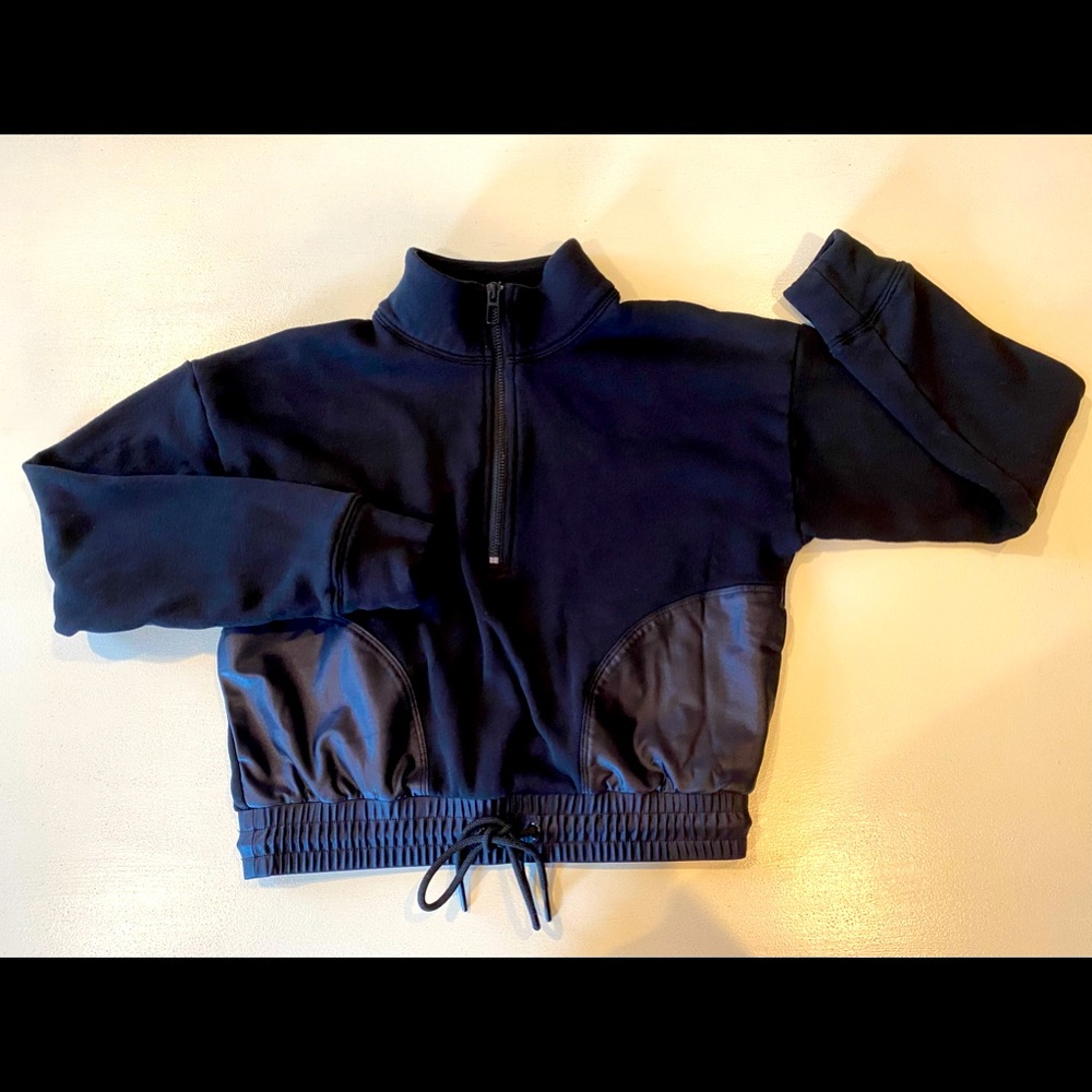 |SOLD| GOOD AMERICAN BLACK CROPPED SWEATSHIRT TIE-WAIST!
